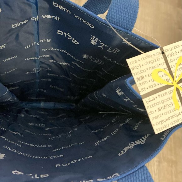 BLOOMINGDALE'S BLUE CANVAS LOGO TOTE BAG NEW WITH TAG - Picture 2 of 5